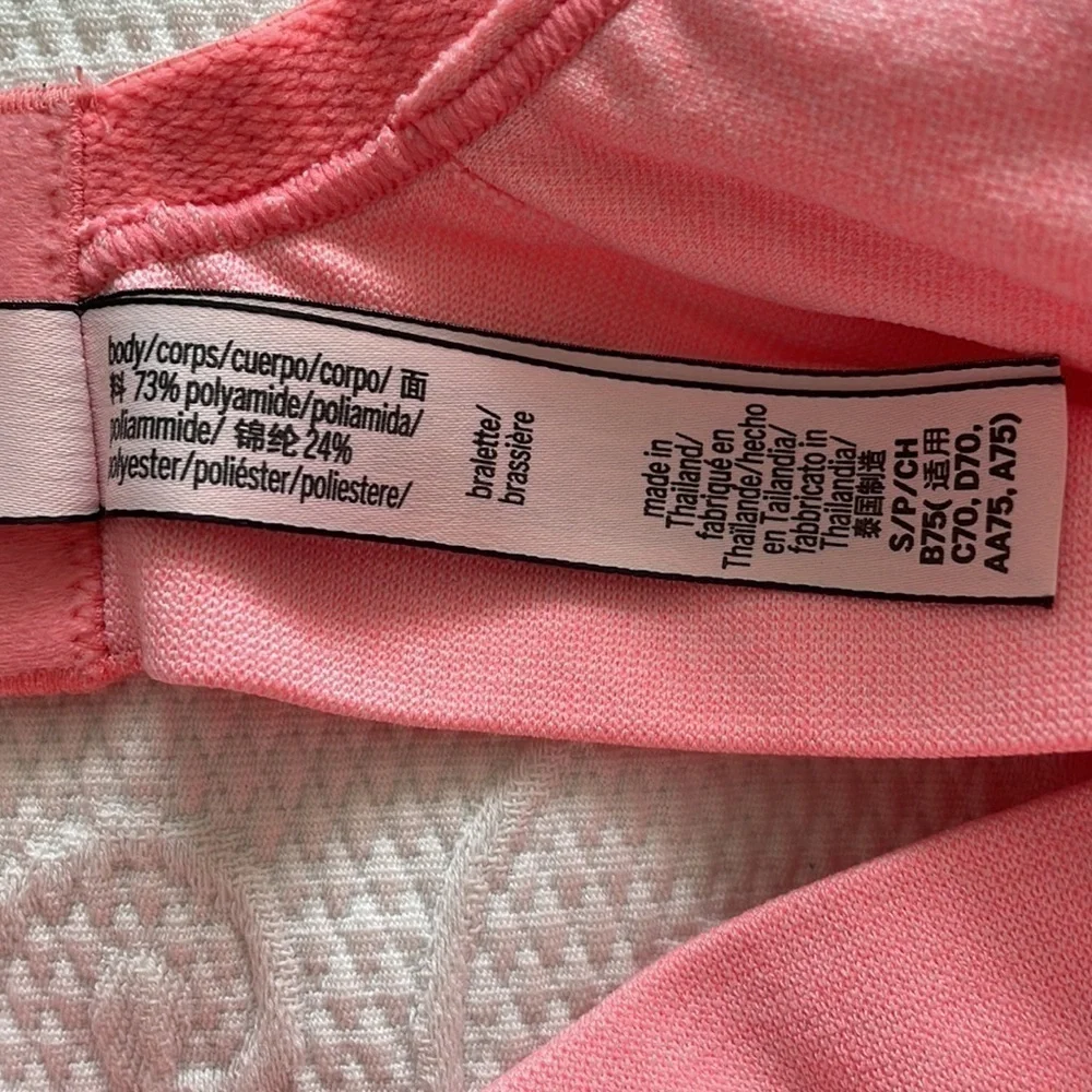 Victoria’s Secret Women’s Padded Sports Bra Orange S